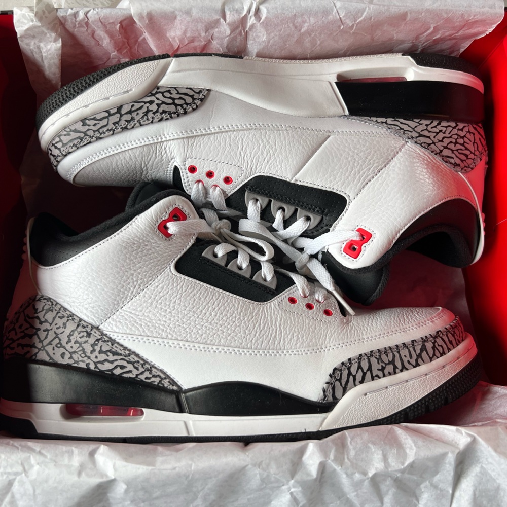 Air Jordan 3 Retro, Size 12